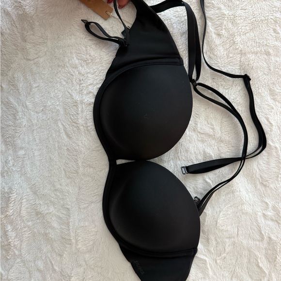 Skims black multi way strapless bra NWT - Picture 5 of 5